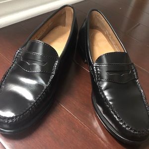 GH Bass & Co BLACK LEATHER PENNY LOAFER